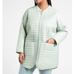 EUC - Athleta Primaloft Grandview Jacket - size XXS